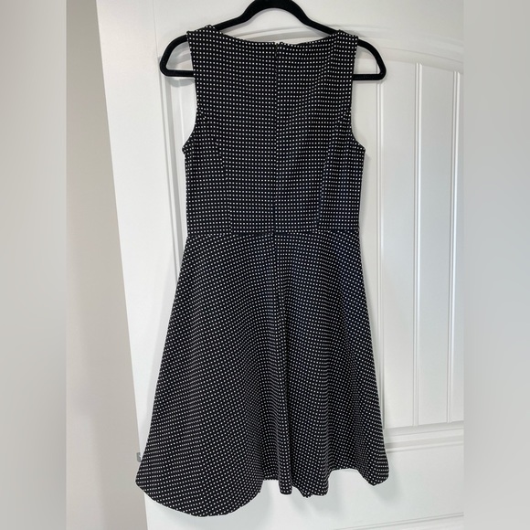 Polka dot dress 👗 - Picture 2 of 5